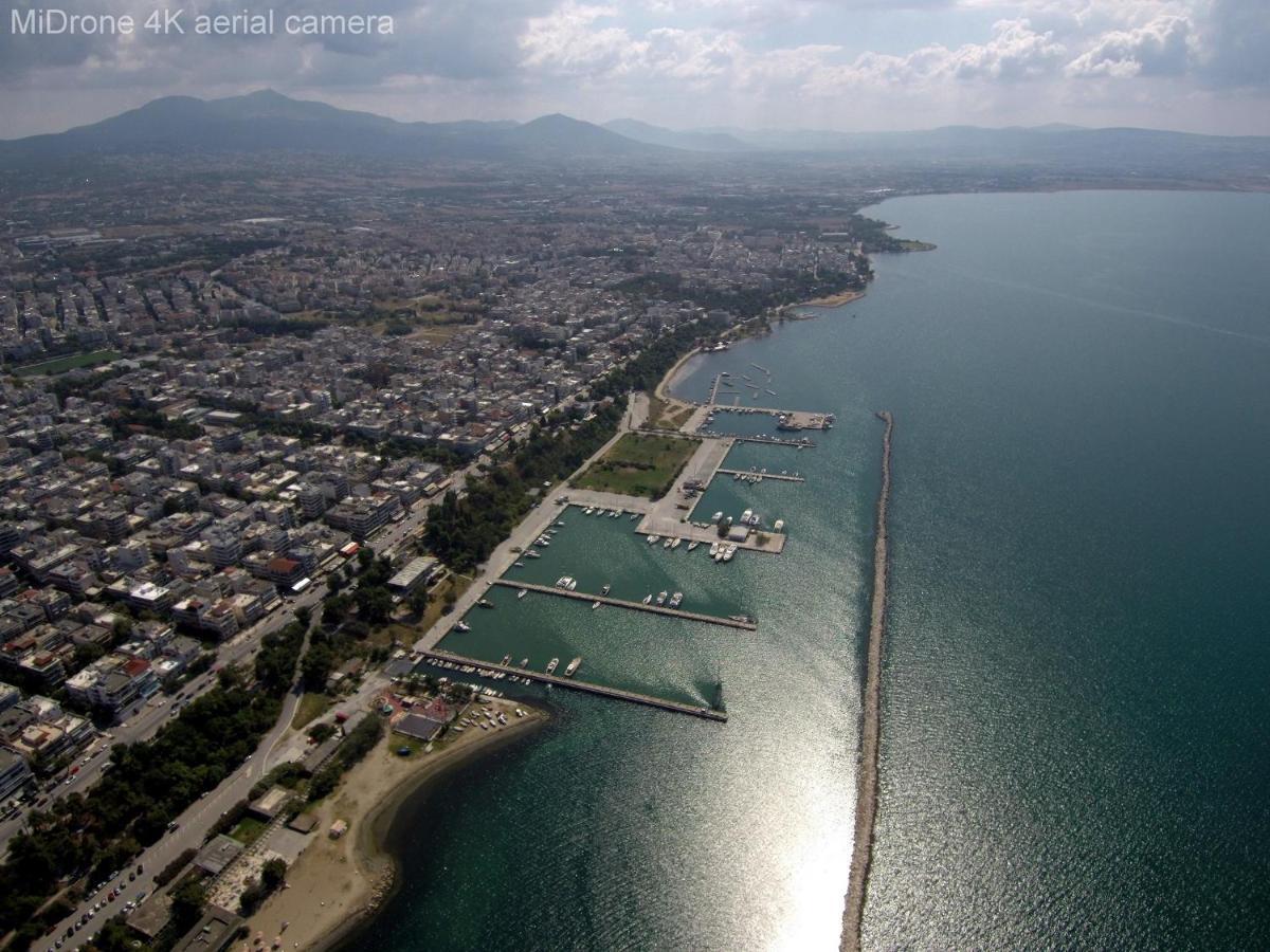 Haris Modern Apt. Near The Sea Thessaloniki Exterior foto